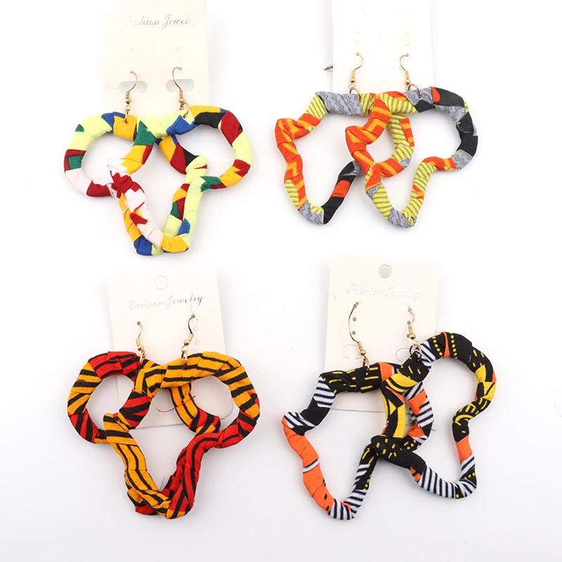 Boucles d'Oreilles Bois Carte Afrique en Tissu - Fait Main